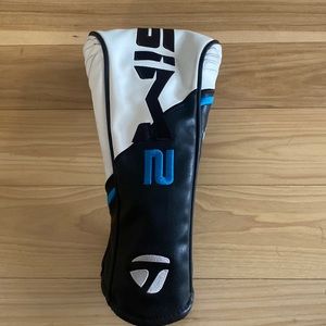 Gently used Taylormade SIM 2 driver headcover
